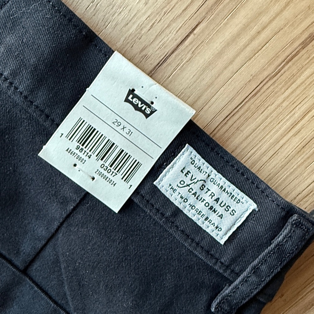 Levi’s Vintage Chino Wide leg 29x31 NWT - Picture 7 of 8